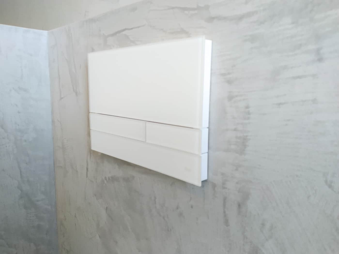 Maatwerk in een badkamer met beton-ciréafwerking